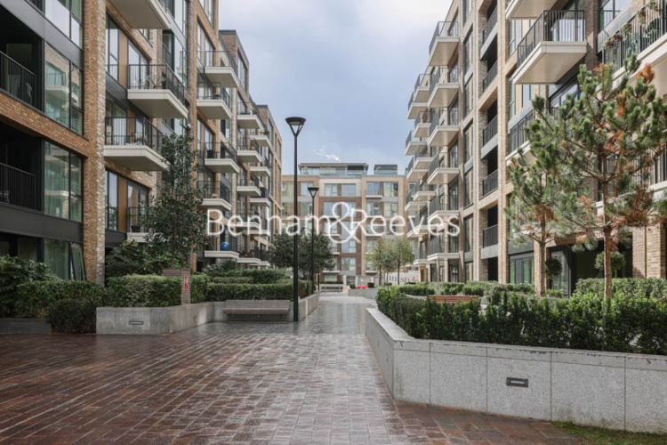 1  bedroom flat to rent in Westwood House, Chelsea Creek, SW6-image 8