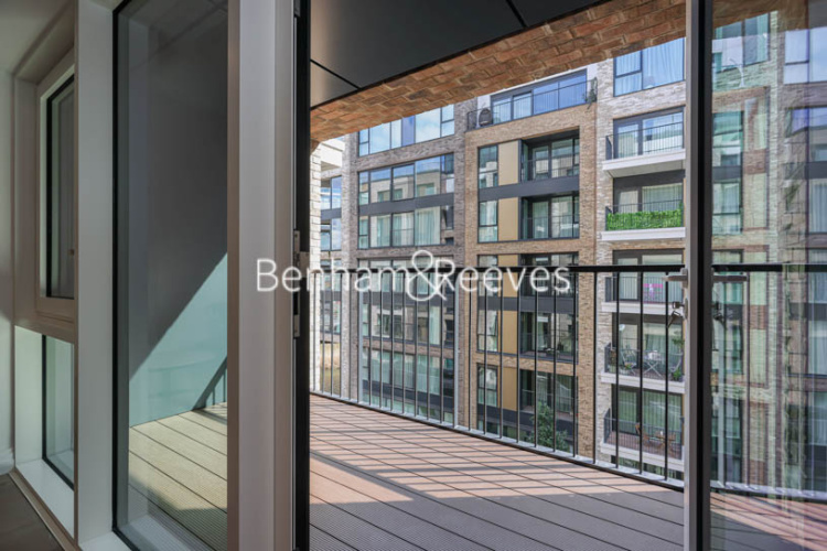 1  bedroom flat to rent in Westwood House, Chelsea Creek, SW6-image 19
