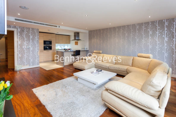 2  bedrooms flat to rent in Mahogany House, Lensbury Avenue,  SW6-image 5