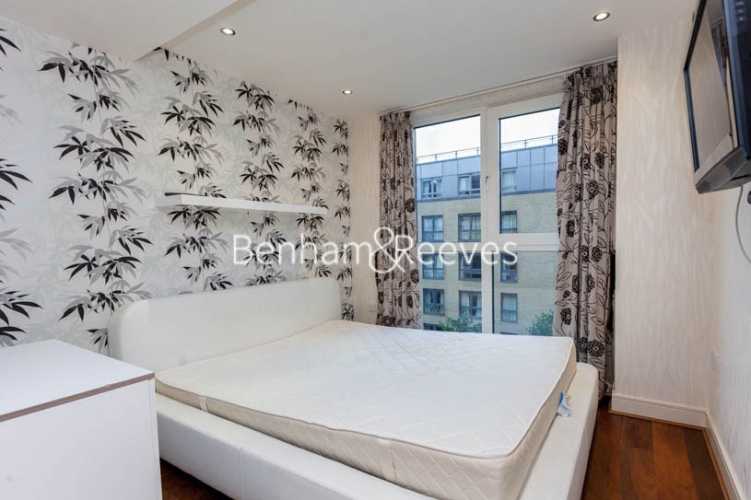 2  bedrooms flat to rent in Mahogany House, Lensbury Avenue,  SW6-image 6