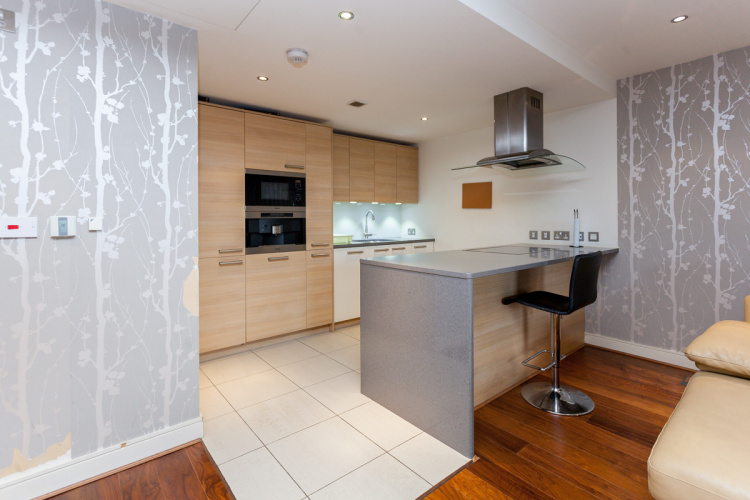 2 bedrooms flat to rent in Mahogany House, Lensbury Avenue, SW6-image 2