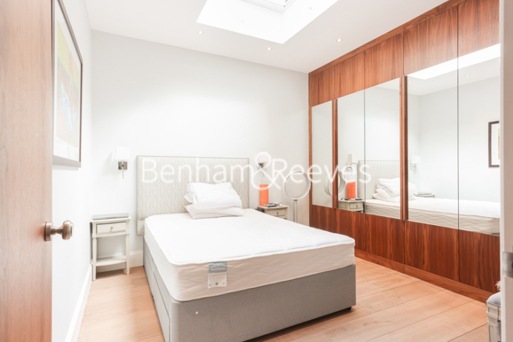 4  bedrooms house to rent in Filmer Road, Fulham, SW6-image 19