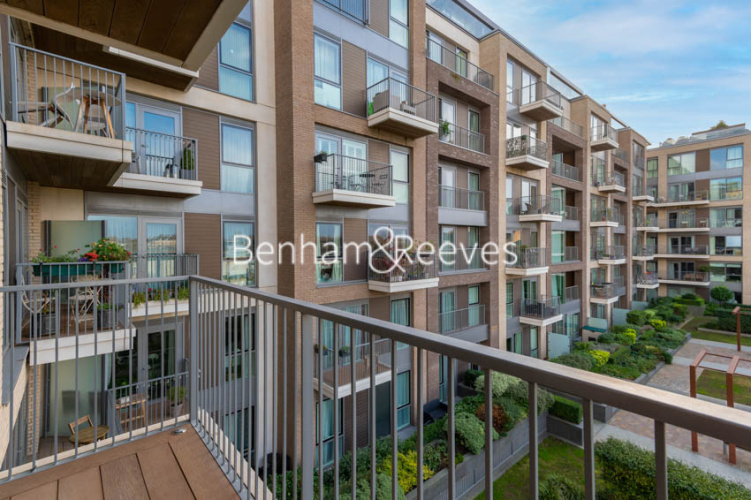 2  bedrooms flat to rent in Thurstan Street, Imperial Wharf, SW6-image 5