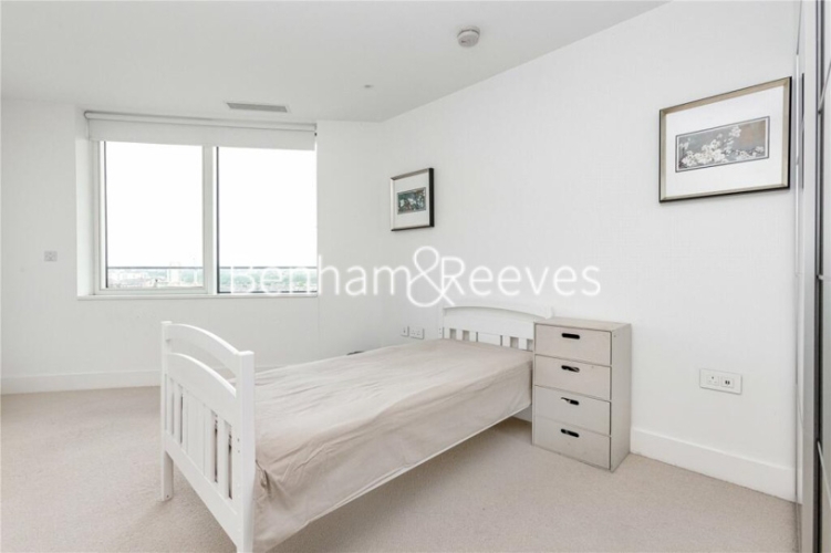 2  bedrooms flat to rent in Lombard Wharf, Lombard Road, SW11-image 7