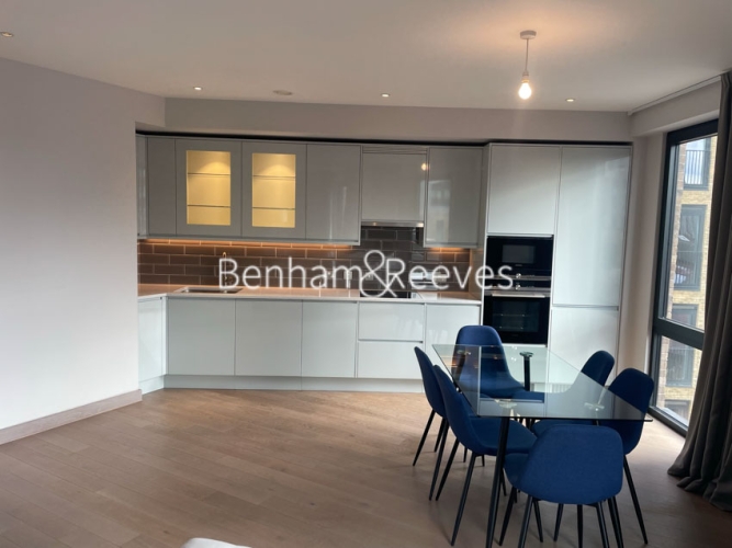 2 bedrooms flat to rent in Drapers Yard, Imperial Wharf, SW18-image 11