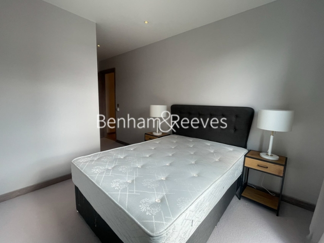 2  bedrooms flat to rent in Drapers Yard, Imperial Wharf, SW18-image 14