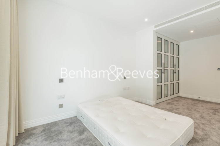1  bedroom flat to rent in Westwood Building, Lockgate Road, SW6-image 9