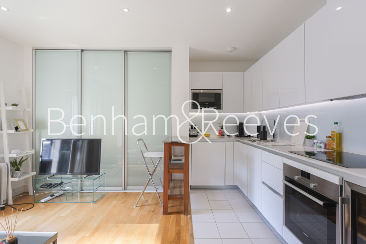 1  bedroom flat to rent in Flotilla House, Juniper Drive, SW18-image 8