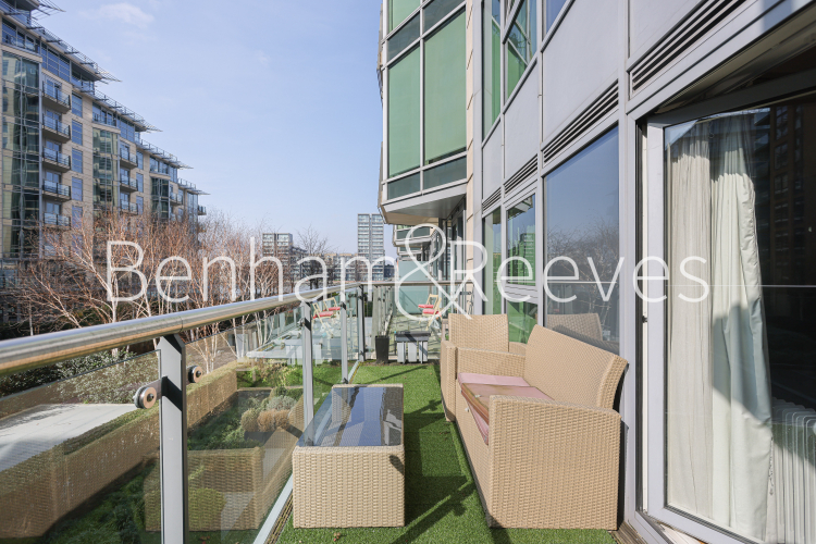 1  bedroom flat to rent in Flotilla House, Juniper Drive, SW18-image 14