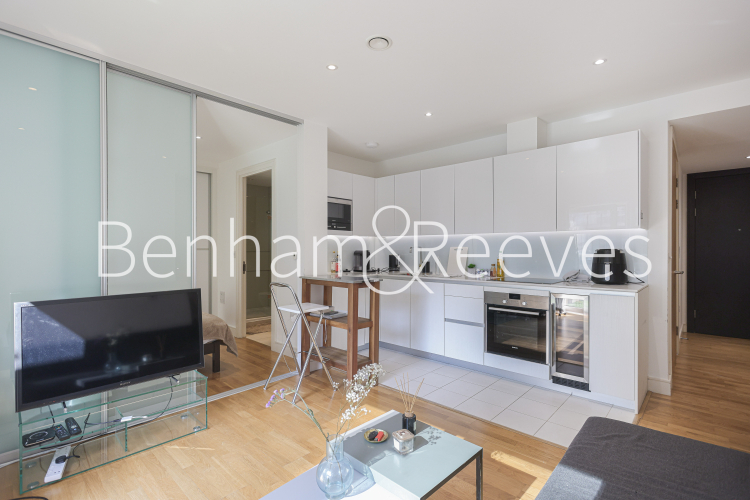 1  bedroom flat to rent in Flotilla House, Juniper Drive, SW18-image 15
