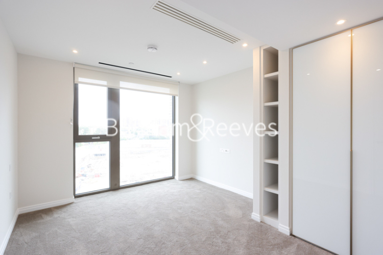 2 bedrooms flat to rent in Saxon House, Kings Road Park, SW6-image 13