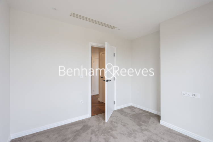 2  bedrooms flat to rent in Saxon House, Kings Road Park, SW6-image 17