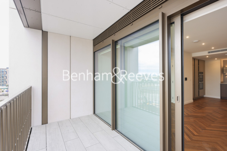2  bedrooms flat to rent in Saxon House, Kings Road Park, SW6-image 19