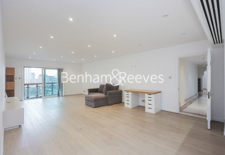 3 bedrooms flat to rent in Chelsea Village, Fulham Road, SW6-image 1