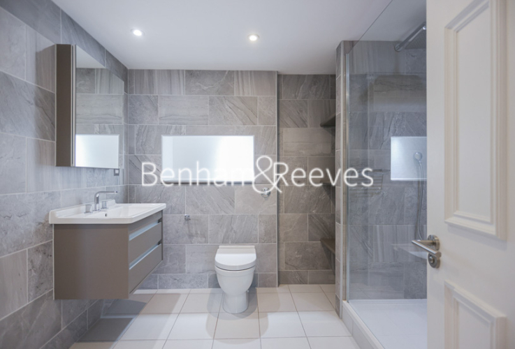 3  bedrooms flat to rent in Chelsea Village, Fulham Road, SW6-image 10