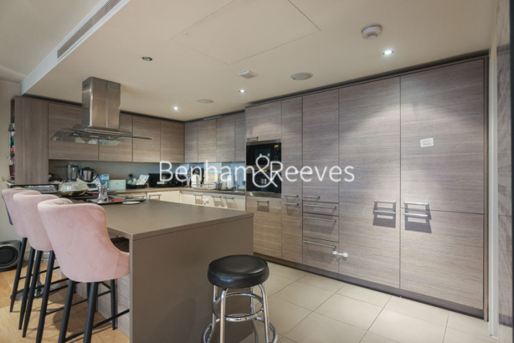 4 bedrooms flat to rent in Lensbury Avenue, Imperial Wharf, SW6-image 2