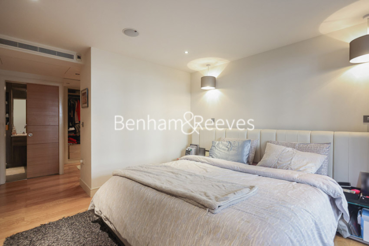 4 bedrooms flat to rent in Lensbury Avenue, Imperial Wharf, SW6-image 9