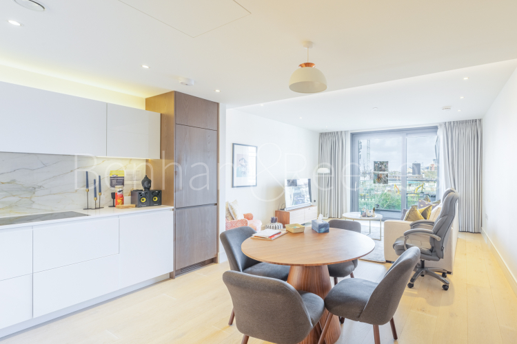 1  bedroom flat to rent in Lighterman Towers, Harbour Avenue, SW10-image 3
