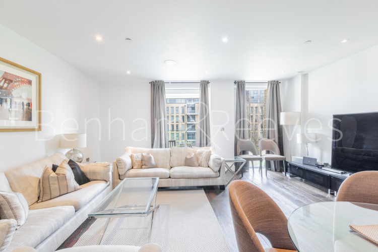 4 bedrooms flat to rent in Central Avenue, Fulham, SW6-image 7