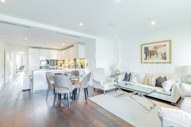 4 bedrooms flat to rent in Central Avenue, Fulham, SW6-image 18