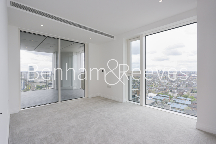 2  bedrooms flat to rent in Kings Tower, Chelsea creek, SW6-image 3