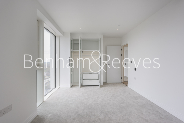 2  bedrooms flat to rent in Kings Tower, Chelsea creek, SW6-image 22