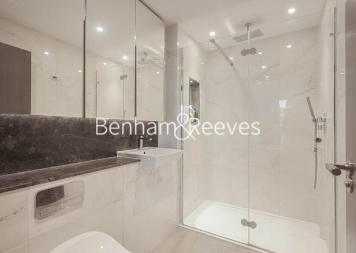 2  bedrooms flat to rent in Fairwater House, 1 Lockgate Road, SW6-image 4