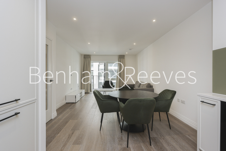 2  bedrooms flat to rent in Westwood Building, Lockgate Road, SW6-image 3