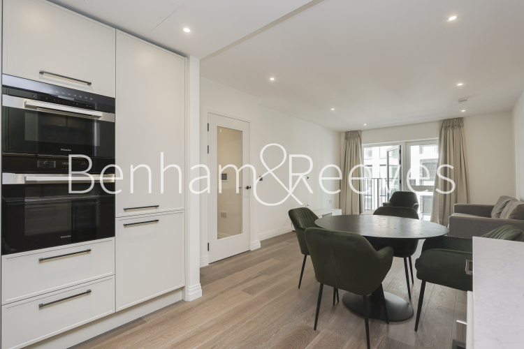 2  bedrooms flat to rent in Westwood Building, Lockgate Road, SW6-image 13