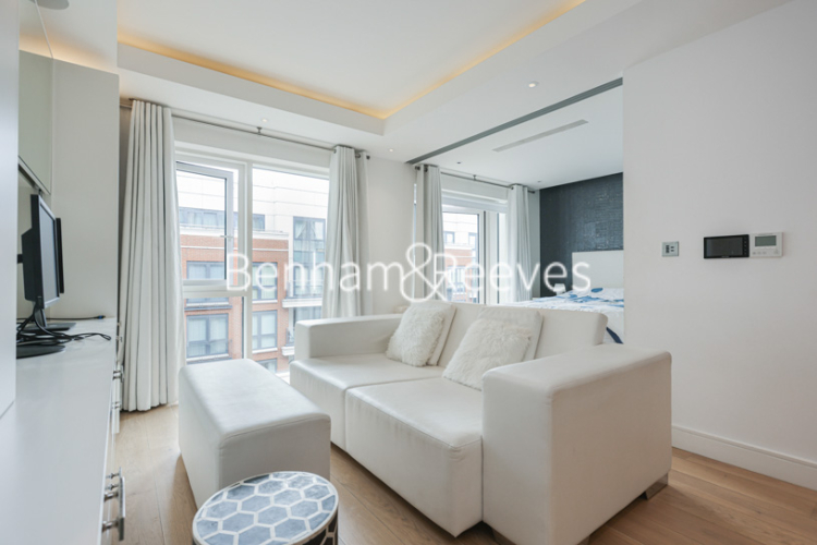 1  bedroom flat to rent in Dockside House, 4 Park Street, SW6-image 1