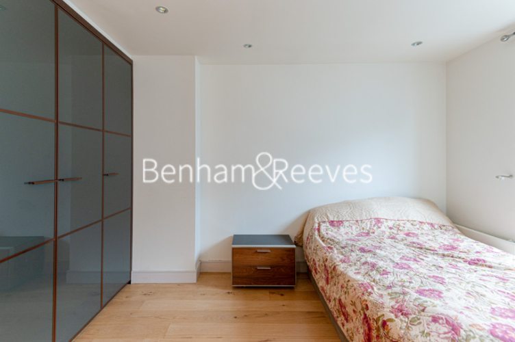 1  bedroom flat to rent in Octavia House, Townmead Road, SW6-image 7