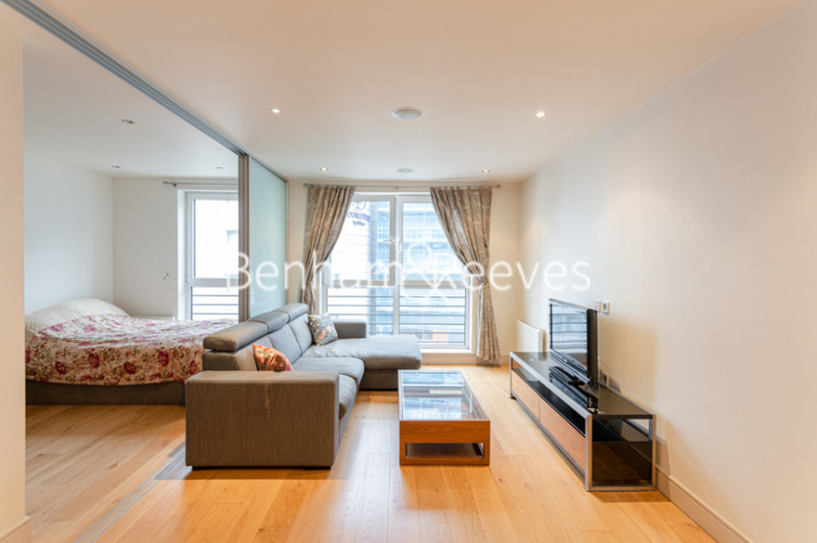 1  bedroom flat to rent in Octavia House, Townmead Road, SW6-image 11
