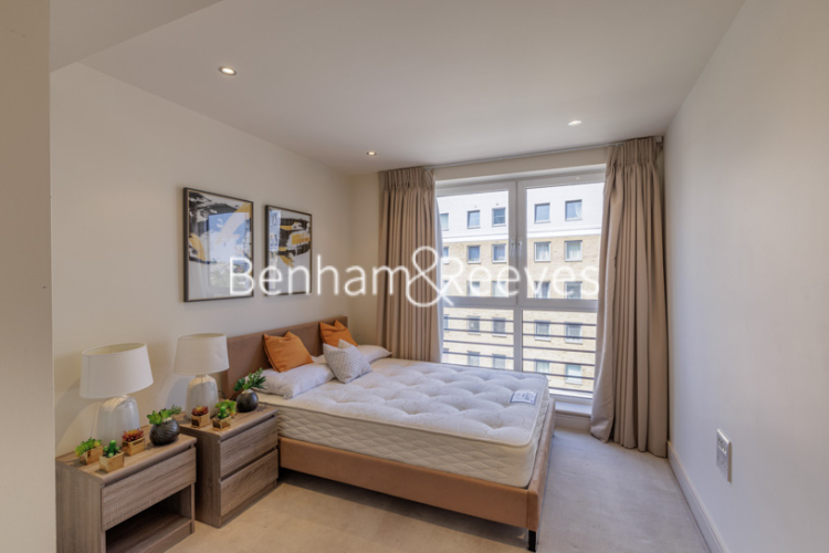 2  bedrooms flat to rent in Octavia House, Townmead Road, SW6-image 3