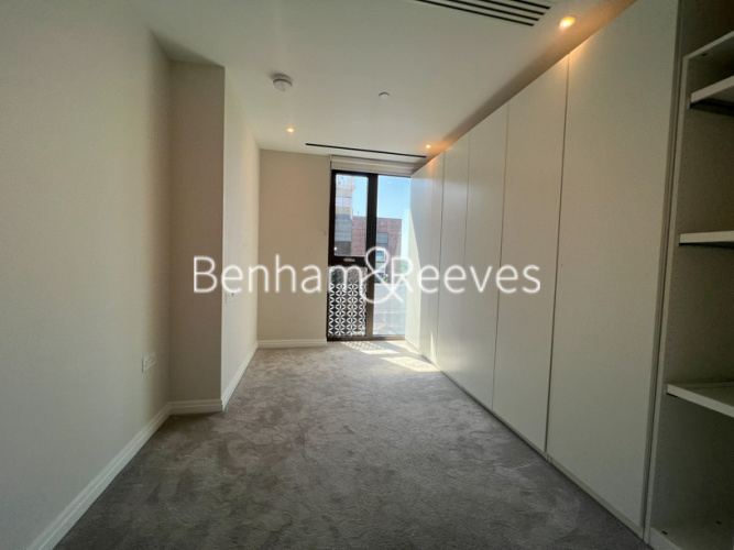 2  bedrooms flat to rent in Sands End Lane, Imperial Wharf, SW6-image 9