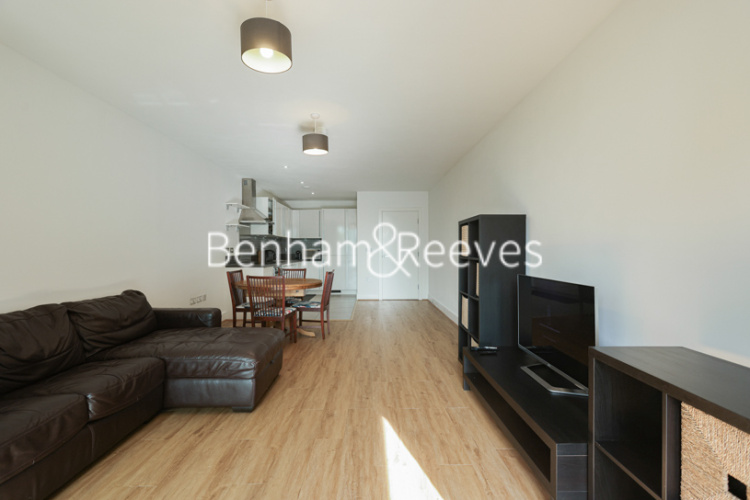 2  bedrooms flat to rent in Ingrebourne Apartments, Central Avenue, SW6-image 21