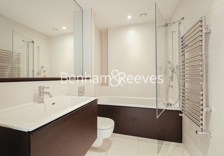 2  bedrooms flat to rent in Chelsea Wharf, Lots Road, SW10-image 4