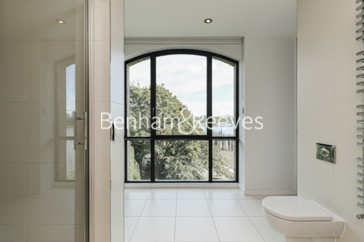 2  bedrooms flat to rent in Chelsea Wharf, Lots Road, SW10-image 23