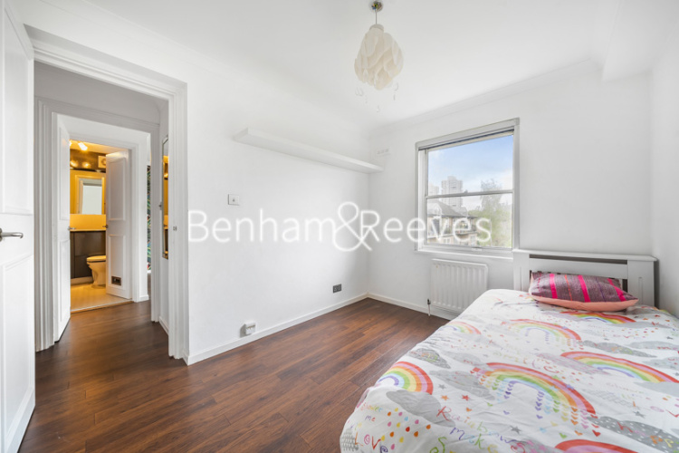 3  bedrooms flat to rent in Battersea Bridge Road, Imperial Wharf, SW11-image 3