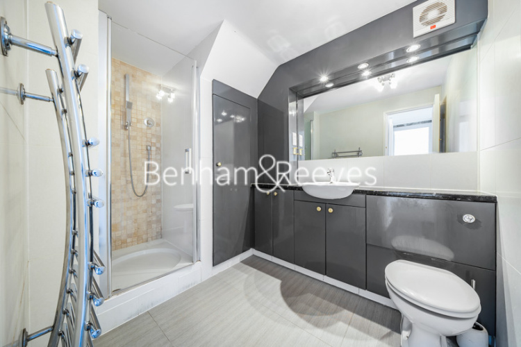 3  bedrooms flat to rent in Battersea Bridge Road, Imperial Wharf, SW11-image 10