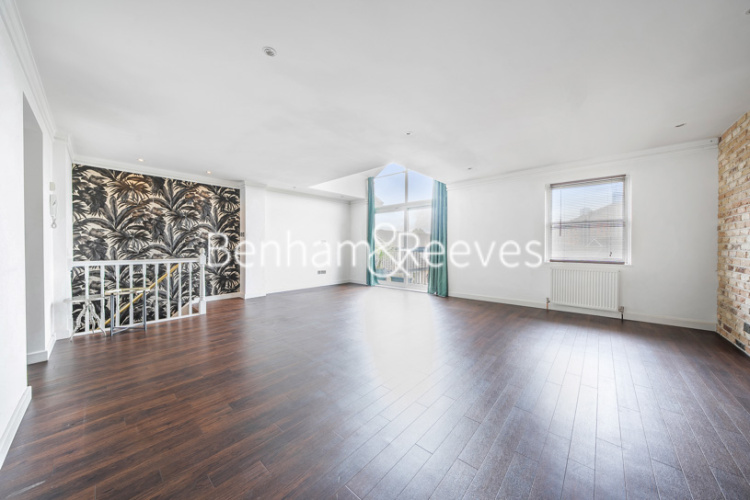 3  bedrooms flat to rent in Battersea Bridge Road, Imperial Wharf, SW11-image 13