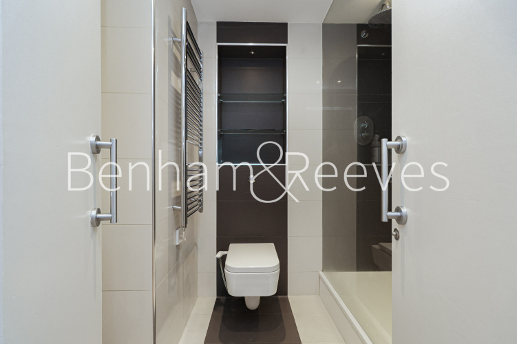 2  bedrooms flat to rent in Carlyle Court, Chelsea Harbour, SW10-image 4