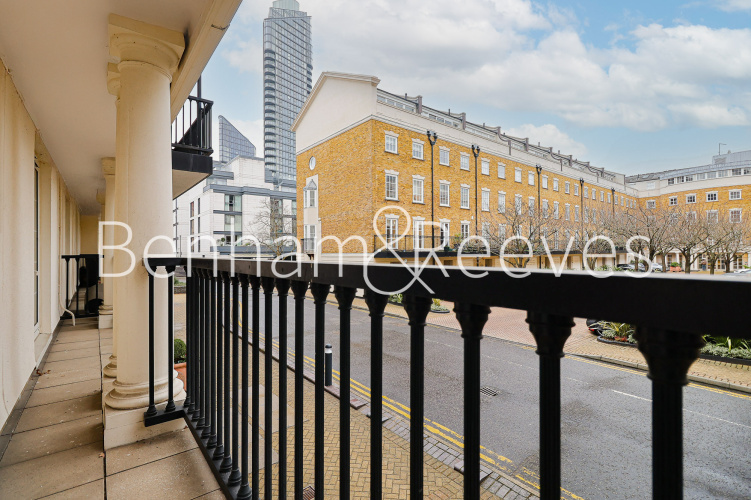 2  bedrooms flat to rent in Carlyle Court, Chelsea Harbour, SW10-image 5