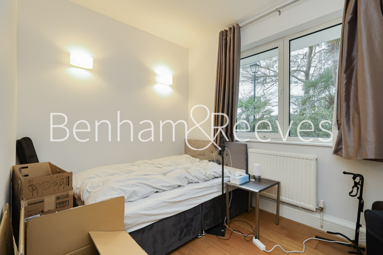 2  bedrooms flat to rent in Carlyle Court, Chelsea Harbour, SW10-image 10