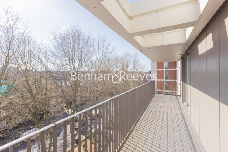2  bedrooms flat to rent in Coda Residences, York Place, SW11-image 5