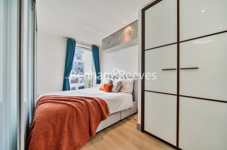 1  bedroom flat to rent in Octavia House, Imperial Wharf,  SW6-image 3
