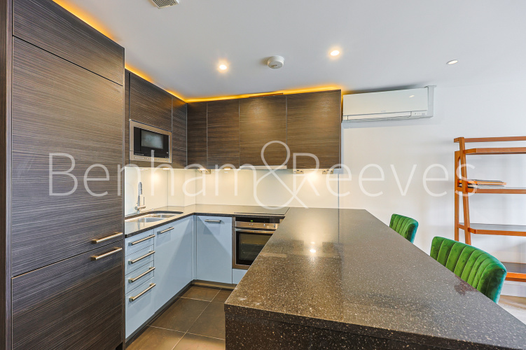 1  bedroom flat to rent in Octavia House, Townmead Road, SW6-image 9