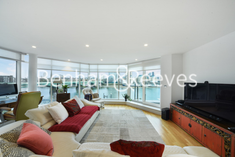 3  bedrooms flat to rent in Riverside Tower, Boulevard, SW6-image 8