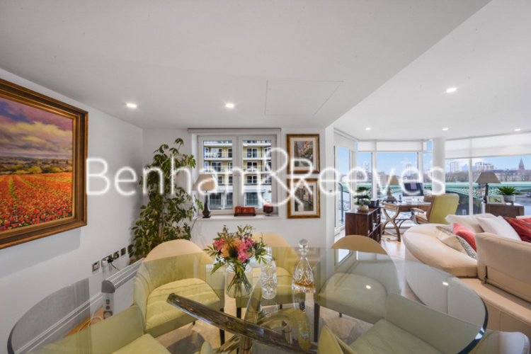 3  bedrooms flat to rent in Riverside Tower, Boulevard, SW6-image 15