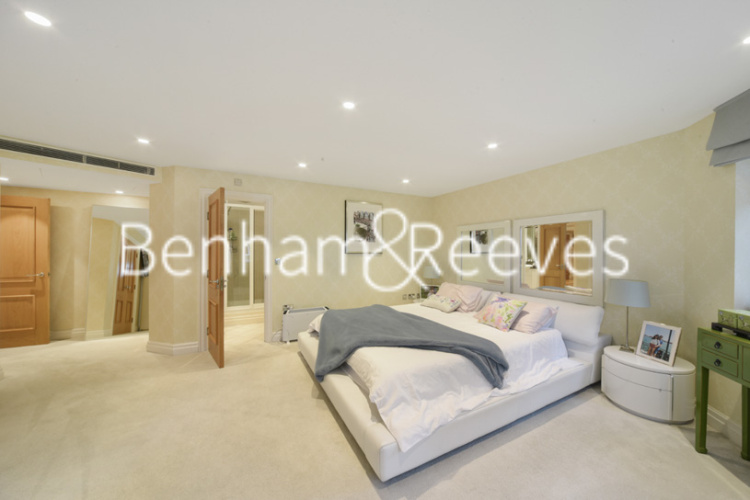 3  bedrooms flat to rent in Riverside Tower, Boulevard, SW6-image 16