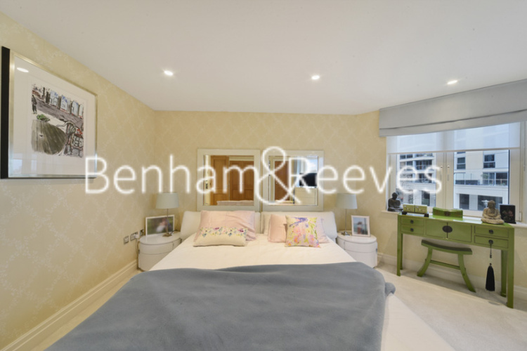 3  bedrooms flat to rent in Riverside Tower, Boulevard, SW6-image 17